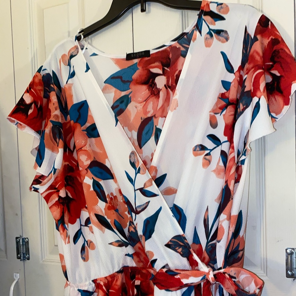White floral wrap dress
